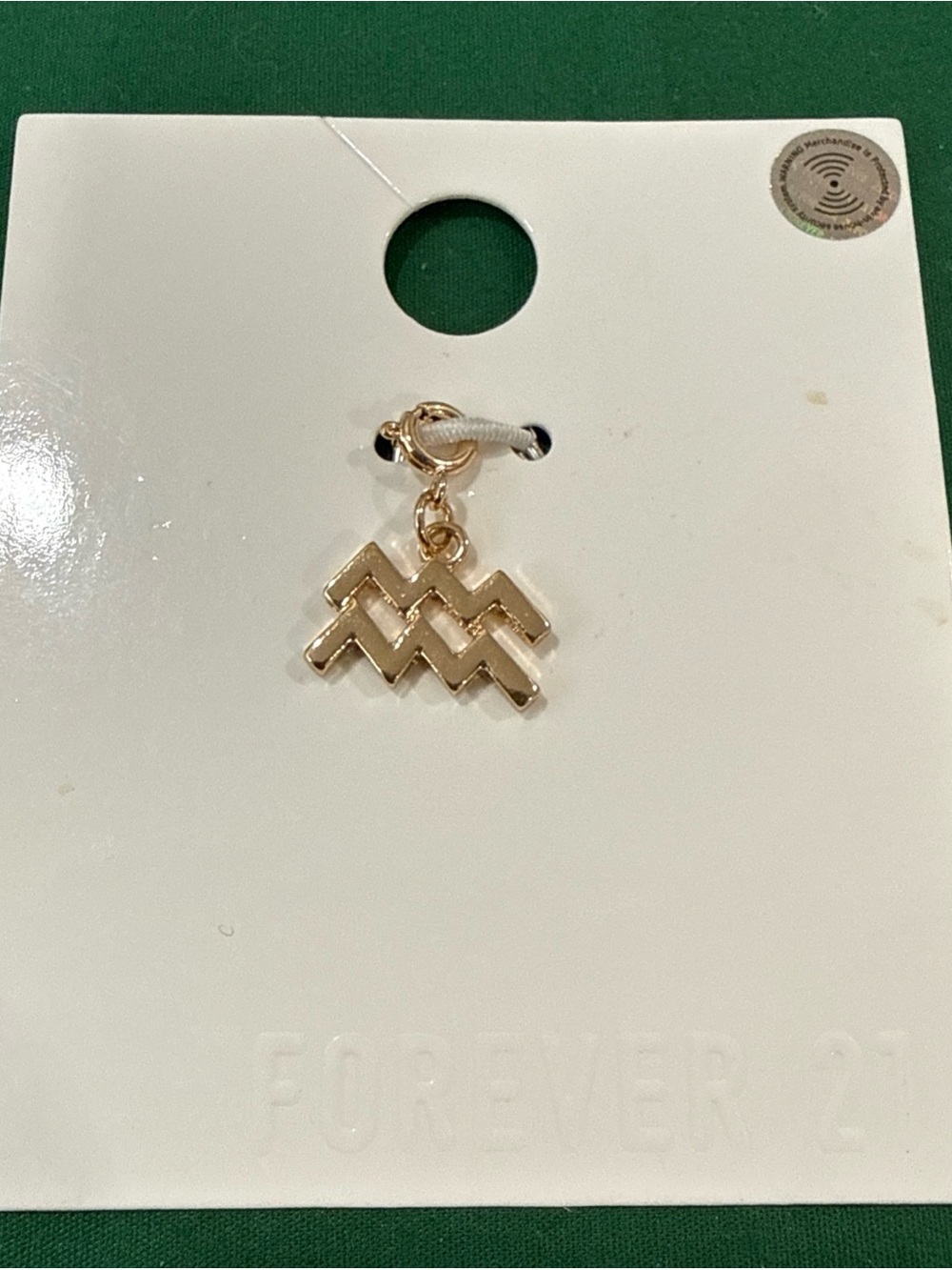 Forever 21 Gold Aquarius Zodiac Charm 83F